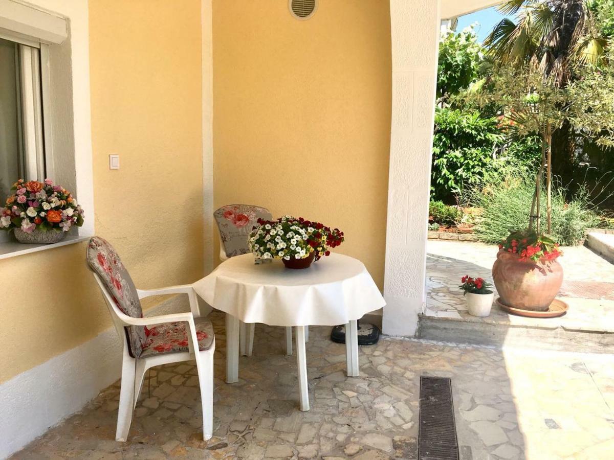 Apartment Lili Poreč Dış mekan fotoğraf