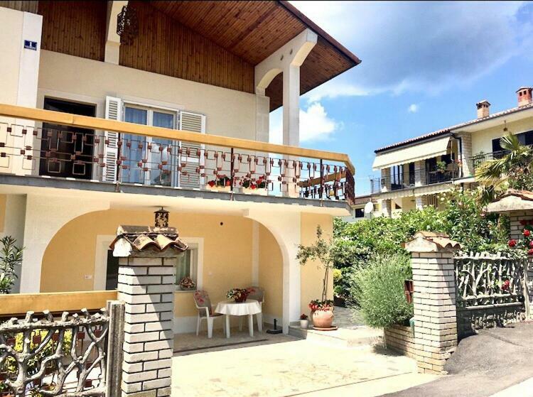 Apartment Lili Poreč Dış mekan fotoğraf